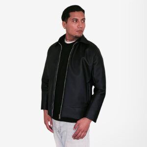 Chaqueta AURA Negro | Eco cuero negro Regular Fit